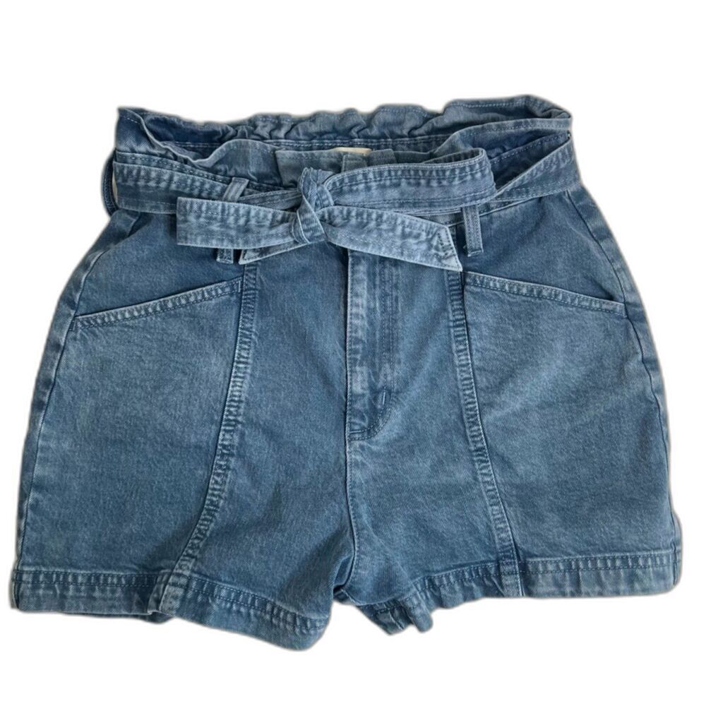 Universal Thread NWT Paperbag Tie Waist Denim Shorts Size 6/28